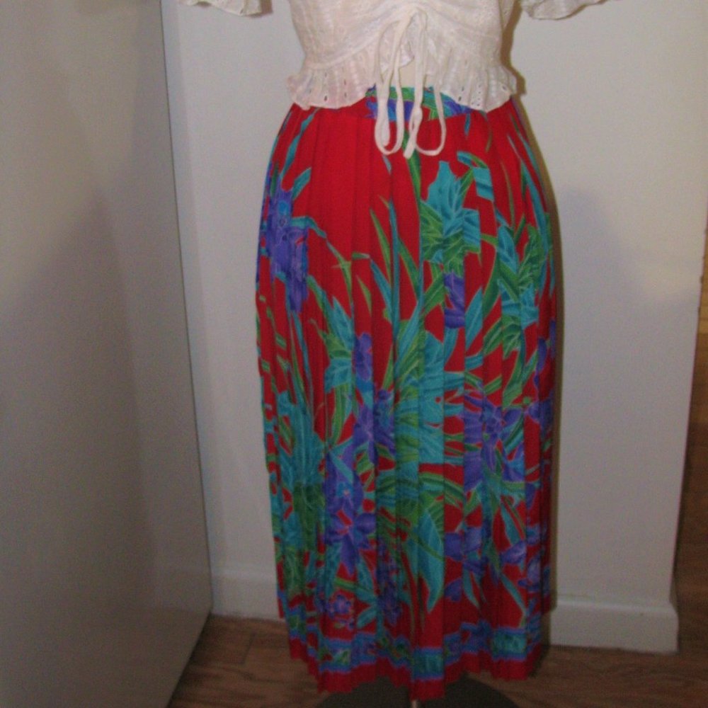 Midi Floral Pleated Elastic Waist Skirt